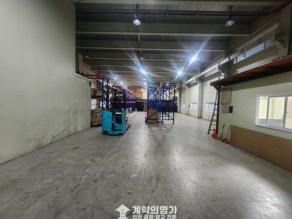 인천 서해구 석남동 석남동 창고 1층 165 임대, 동력50kw, 층고 6m, 주차 3대, 트레일러진입가능, 북항로인근 월세 매물번호 10993 사진 2