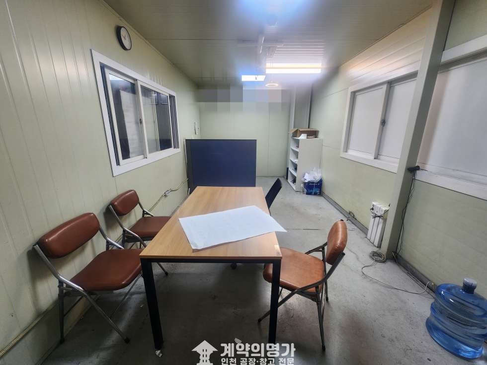 인천 서해구 석남동 석남동 창고 1층 165 임대, 동력50kw, 층고 6m, 주차 3대, 트레일러진입가능, 북항로인근 월세 매물번호 10993 사진 4