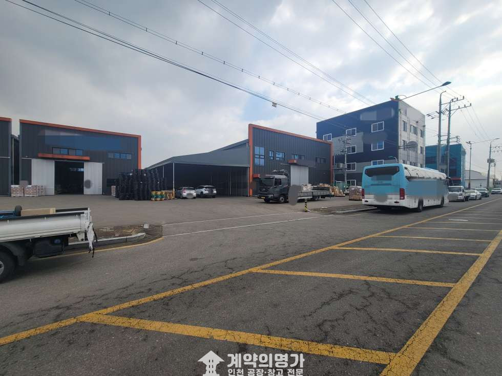 인천 서해구 석남동 북항단독공장창고급매매, 토지 726, 건물 378, 가설 150, 층고9m, 동력600kw, 트레일러 진입가능, 중봉대로 인근 위치 매매 매물번호 10709 사진 4