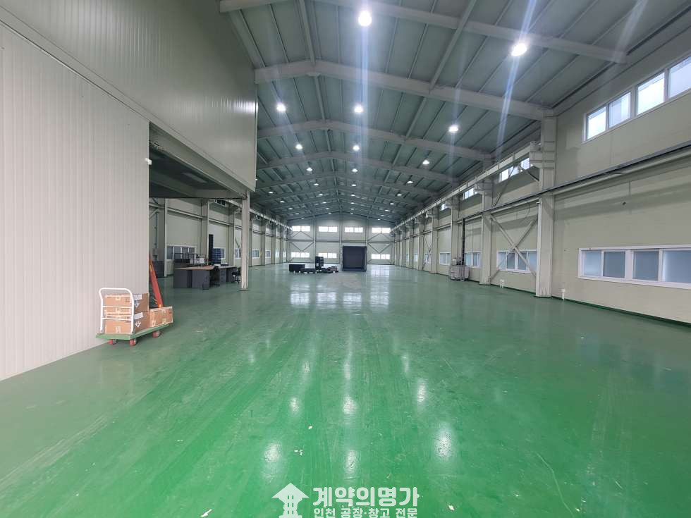 인천 서해구 석남동 북항단독공장창고급매매, 토지 726, 건물 378, 가설 150, 층고9m, 동력600kw, 트레일러 진입가능, 중봉대로 인근 위치 매매 매물번호 10709 사진 8