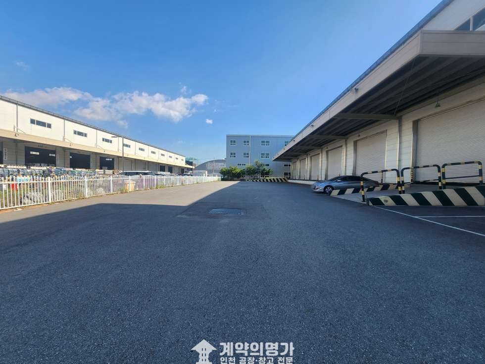 인천 서해구 원창동 원창동 단독 창고 1091, 대지1556 임대, 층고12m,도크시설완비, 츄레라진입가능, 주차20대, 사무실포함, 중봉대로 인근 월세 매물번호 11022 사진 4