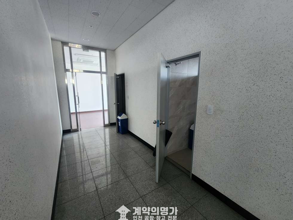 인천 서해구 원창동 원창동 단독 창고 1091, 대지1556 임대, 층고12m,도크시설완비, 츄레라진입가능, 주차20대, 사무실포함, 중봉대로 인근 월세 매물번호 11022 사진 12