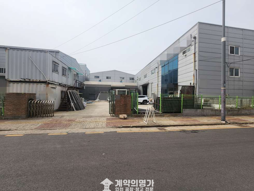 인천 제물포구 만석동 만석동 단독공장매매, 연면적143, 대지299, 층고8m, 동력12kw, 주차10대, 츄레라 진입가능, 만석부두로 인근 매매 매물번호 10930 사진 1