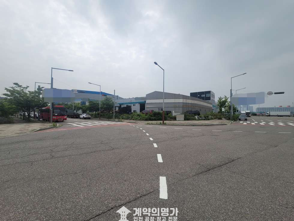 인천 검단구 오류동 오류동 코너단독공장매매, 토지800, 연면적363, 3개동, 층고9m , 동력95kw, 주차8대, 츄레라 진입가능, 뱃길로인근 매매 매물번호 10577 사진 2