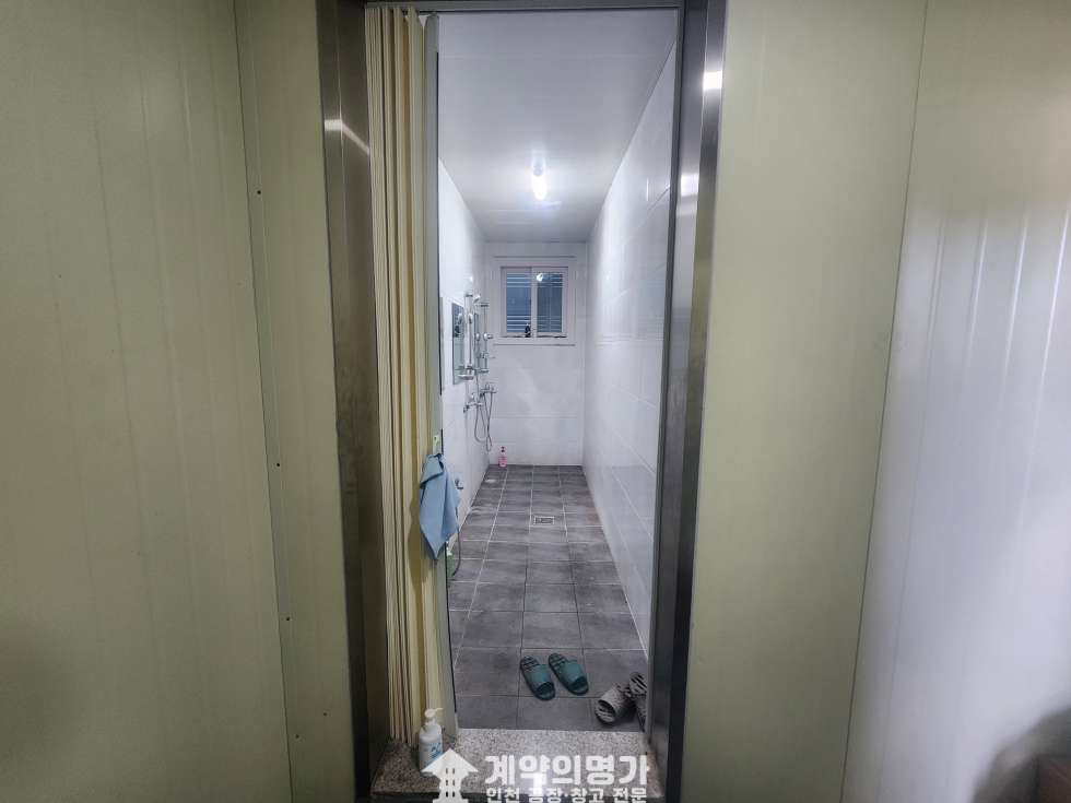 인천 서해구 가좌동 가좌동 단독공장매매, 1층 공장, 2층 사무실, 토지224, 건물 192, 층고9, 호이스트 3t, 동력20kw, 주차6대, 대형트럭진입가능, 가좌IC 인근 매매 매물번호 10786 사진 10