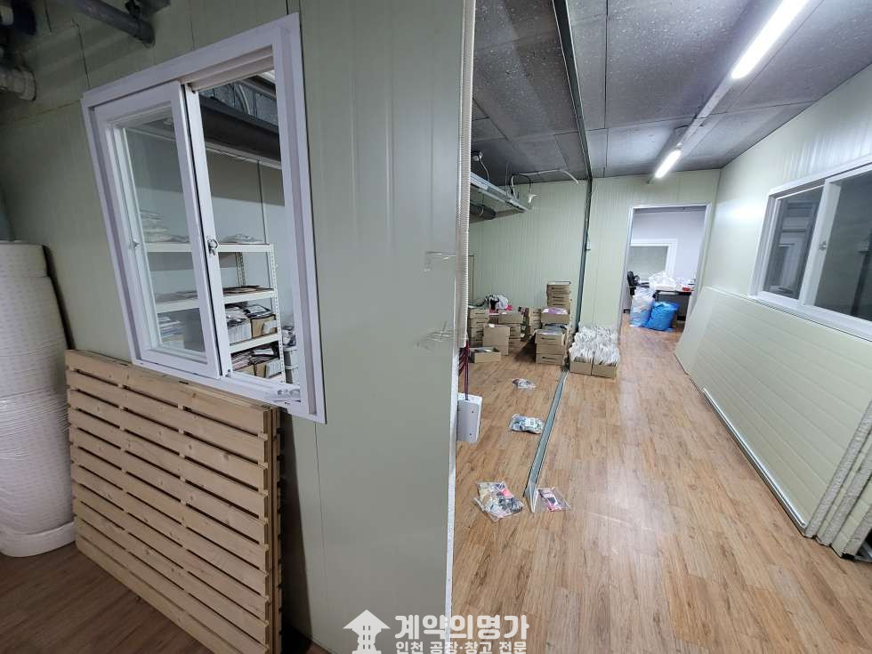 인천 서해구 가좌동 가좌동 지식산업센터 상층부 공장 31 복층 임대, 동력30kw, 층고 5m, 주차2대, 소형트럭진입가능, 가좌IC 및 백범로인근 월세 매물번호 10731 사진 3