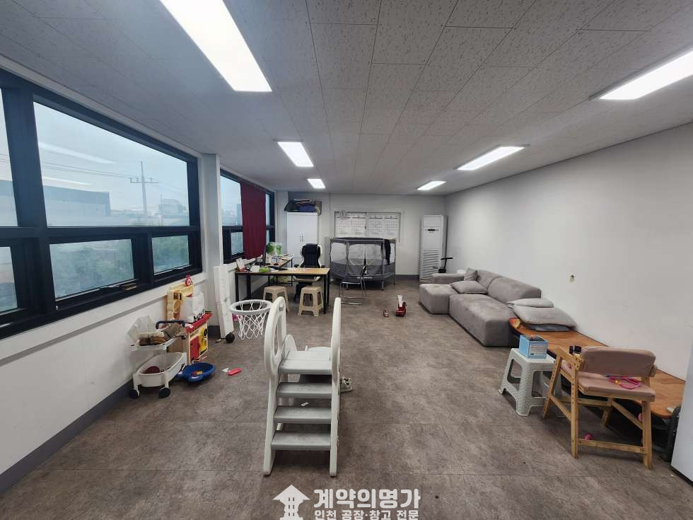 인천 서해구 석남동 석남동 준신축 단독공장매매,건물178,토지240,동력30Kw,층고8m,호이스트5t1대,주차5대, 트레일러 진입가능, 건지로 인근 매매 매물번호 10842 사진 12