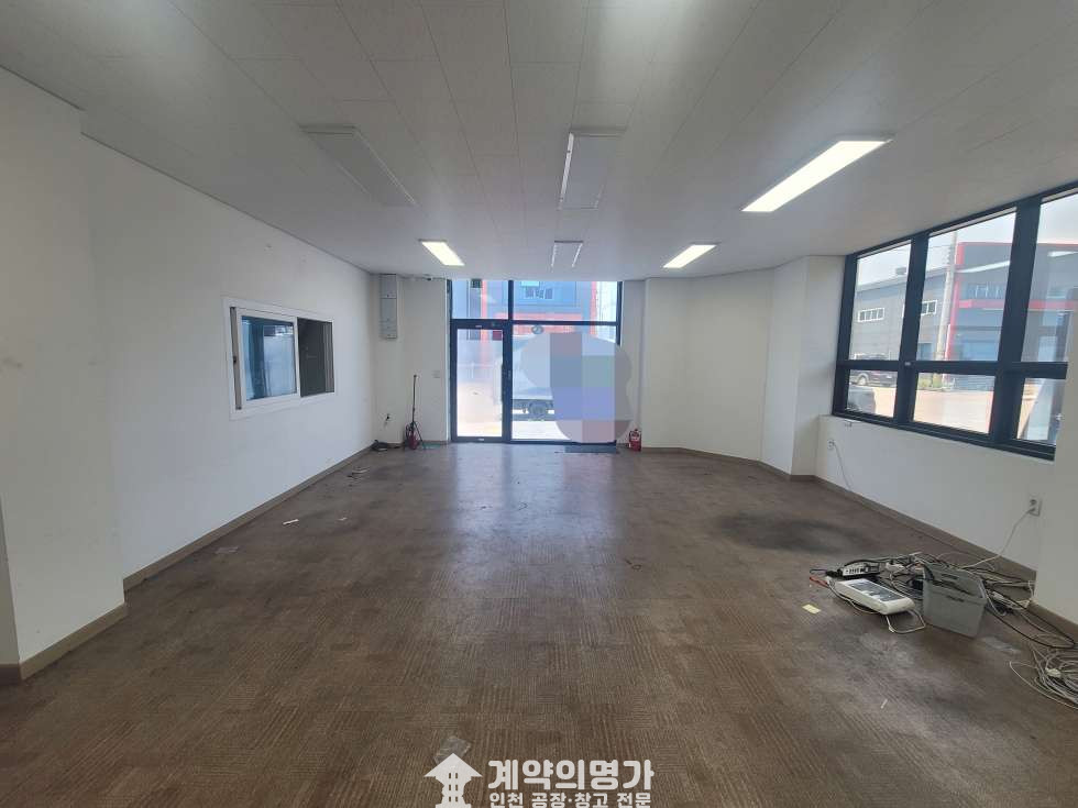 인천 서해구 원창동 원창동 대지 넓은 단독창고매매,건물175,토지650,동력20Kw, 층고10m, 호이스트5t 2대, 주차10대, 트레일러 진입가능, 북항로 인근 매매 매물번호 10825 사진 13