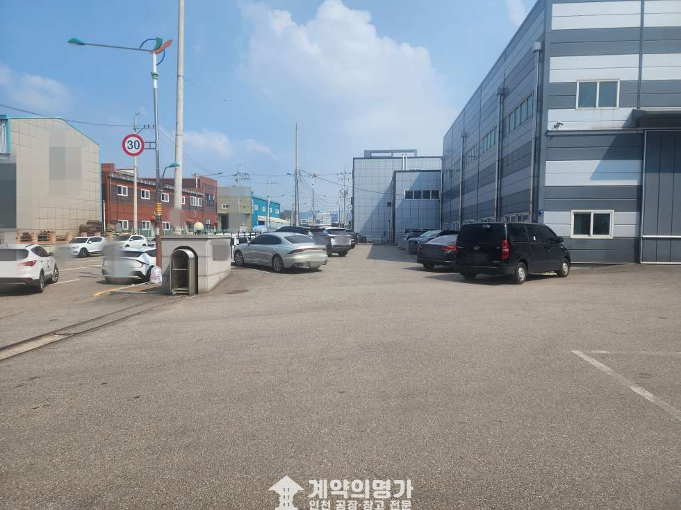 인천 서해구 석남동 석남동 1층 창고 216 임대, 동력10Kw, 층고10m, 주차2대, 트레일러 진입가능, 원석로 인근 월세 매물번호 10847 사진 3