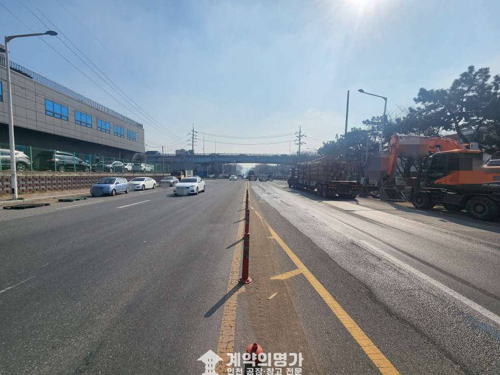 인천 서해구 석남동 석남동 단독코너창고임대, 토지2418, 연면적1246, 층고10m, 동력140kw, 주차13대, 츄레라 진입가능, 중봉대로위치 월세 매물번호 10926 사진 4